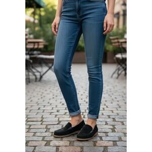 Womens Hush Puppies Wren Black Suede Penny Loafers Size 6.5M